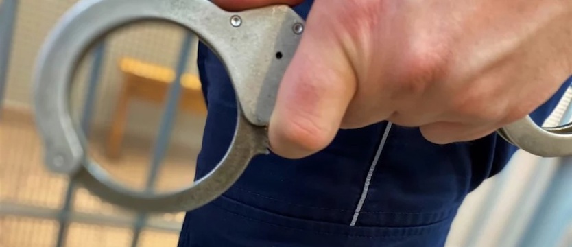 Pijani rodzice trafili do aresztu, a dziecko do pogotowia opiekuńczego