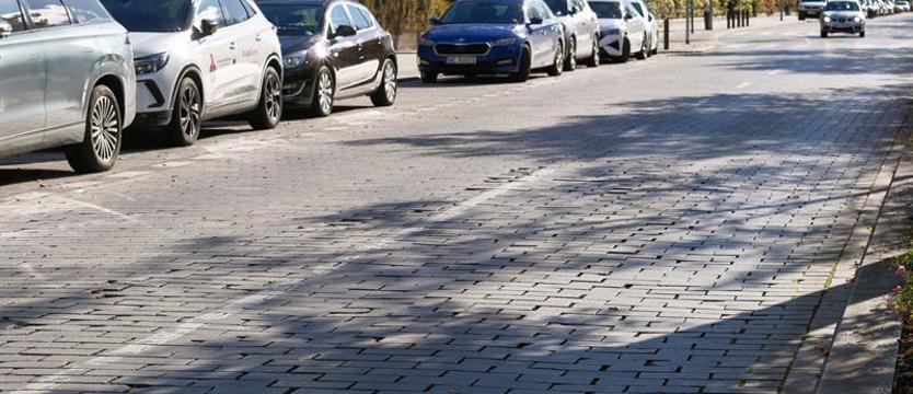 Miasto szykuje pozew w sprawie remontu al. Papieża Jana Pawła II