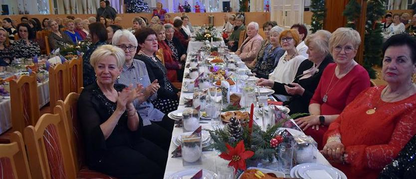 Czas wspólnoty, wzruszeń i nadziei. Wigilijne spotkanie Amazonek „Stokrotka”