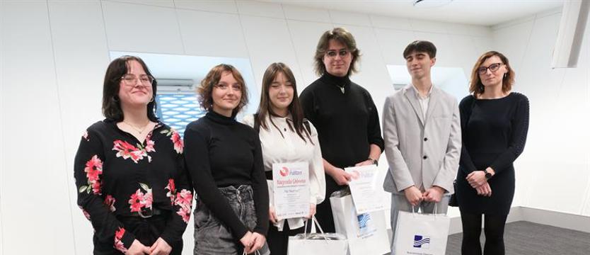 Młodzi dziennikarze z nagrodami