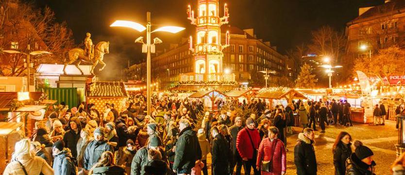 Rusza Jarmark Bożonarodzeniowy. W centrum już świątecznie