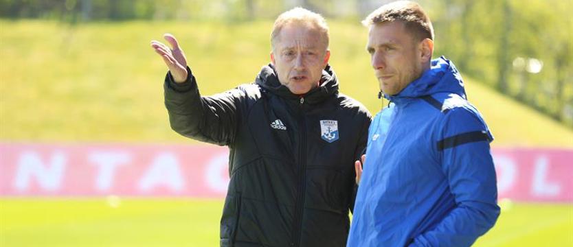 Piłka nożna. Kotwica bez licencji i dyrektora