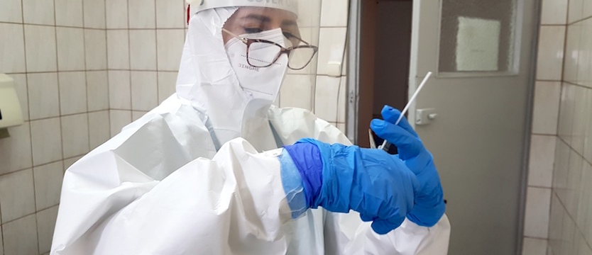 W sobotę w kraju 181 nowych zakażeń koronawirusem. W regionie zanotowano trzy