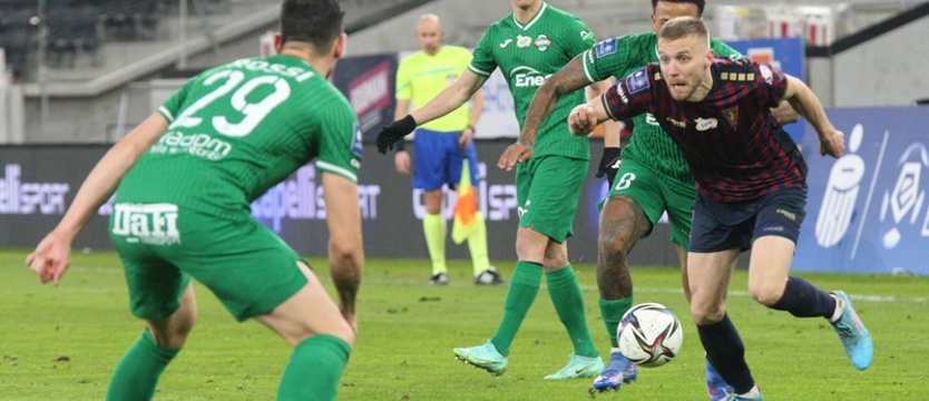 Piłka nożna. Wygrana Pogoni, rehabilitacja i powrót na fotel lidera!