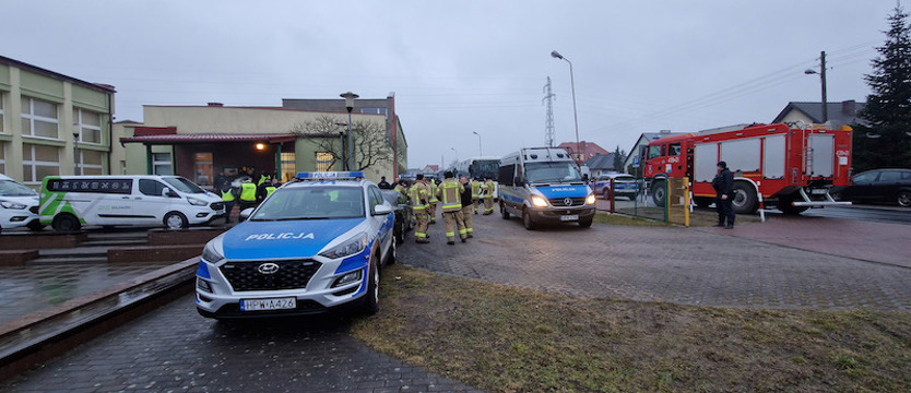 Ewakuacja i utrudnienia przy Kliniskach Wielkich. Koniec akcji