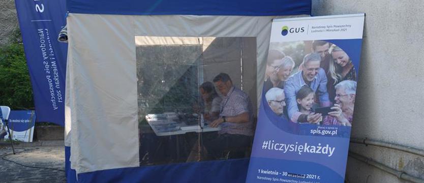 Jak ochronić swoje dane osobowe. Spis minął półmetek