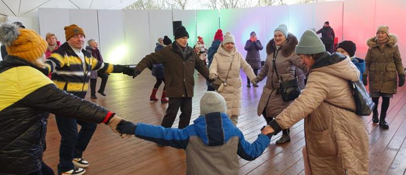 Niedzielna potańcówka dla seniorów w Teatrze Letnim