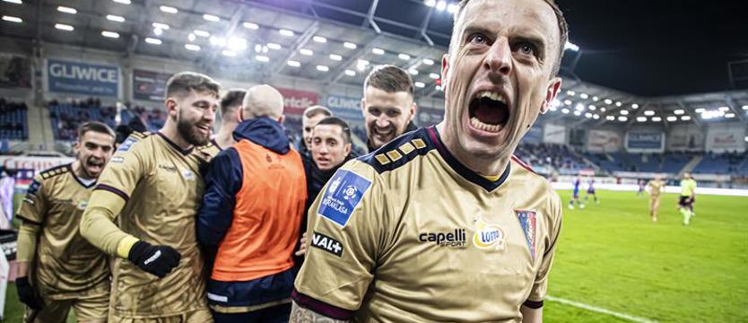 Piłka nożna. Pierwsze zwycięstwo Pogoni w 2022 roku!