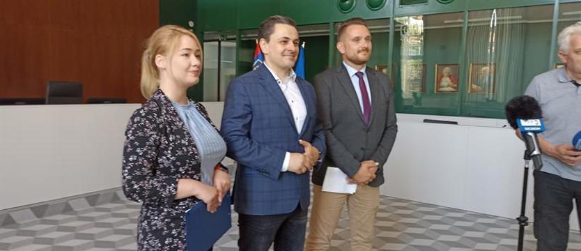 Trzaski w koalicji? Dziesięć grzechów prezydenta