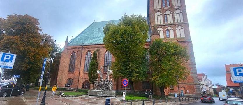 Odnaleziony gotycki kielich liturgiczny wróci do kołobrzeskiej bazyliki