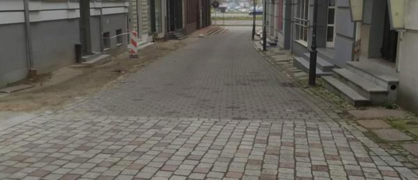 Girlanda nad Kurzą Stopkę. Kameralne przemiany Podzamcza