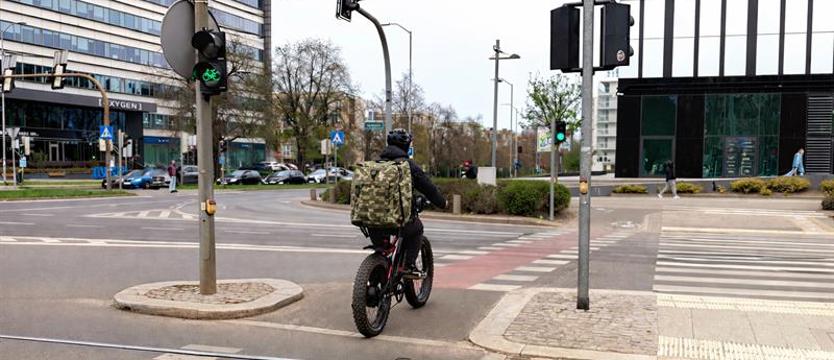 Szybcy i nielegalni. Elektryczni piraci miejskich tras