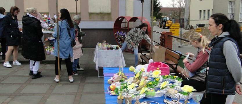 Kiermasz wielkanocny w Baniach