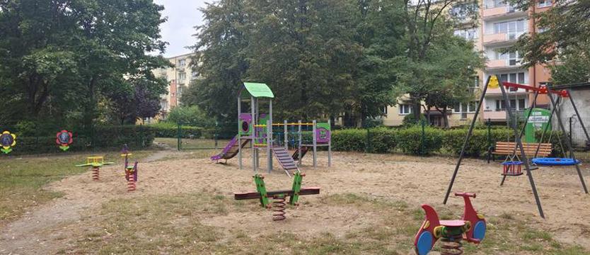 W końcu się doczekali. Os. Zachód w Stargardzie zyskało nowy plac zabaw