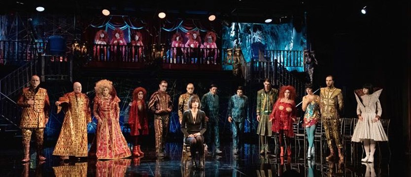„Iwona księżniczka Burgunda” w Teatrze Polskim. Gombrowicz i gigantyczny kosmos dźwięków