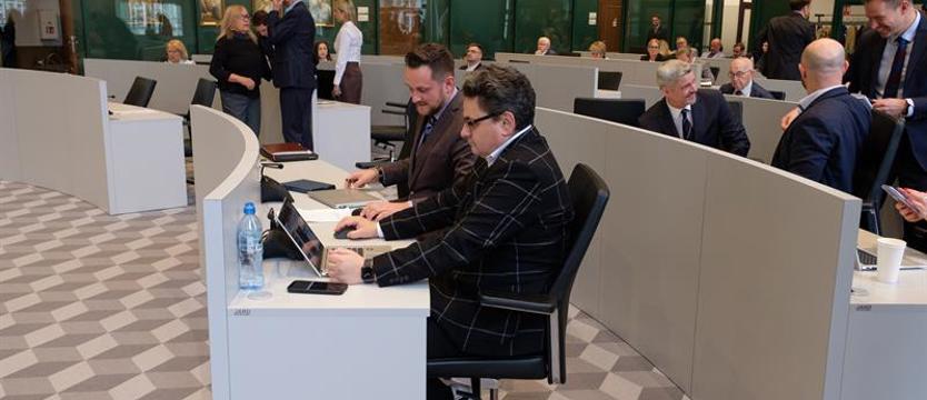 Kontrowersje wokół 300 milionów dla szpitala przy ul. Unii Lubelskiej