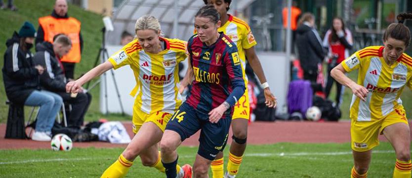 Piłka nożna. Z Berlina na obóz. Kobieca Pogoń wygrała z Unionem