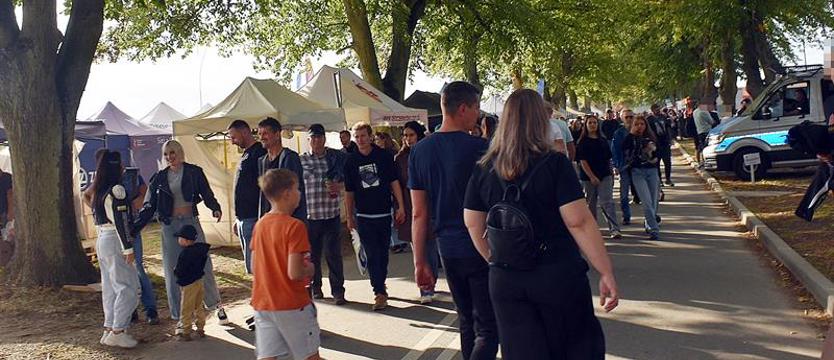 Pobity podczas targów w Barzkowicach 18-latek jest ciężko ranny