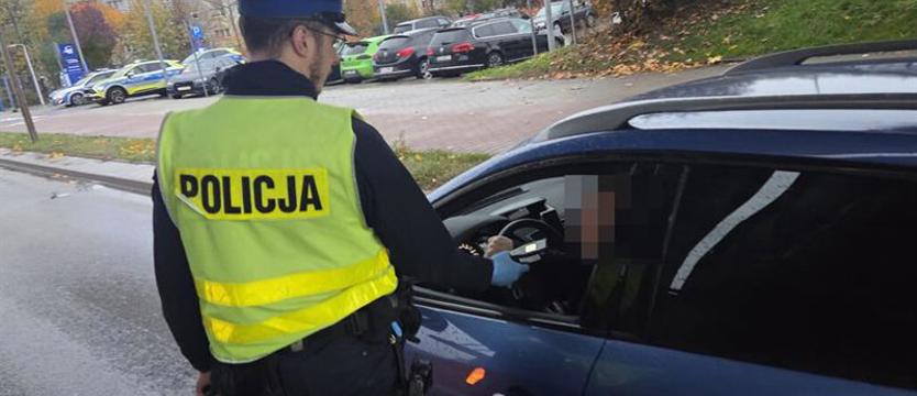 Weekendowe kontrole drogowe w Szczecinie. Bez wypadków, ale niebezpiecznie