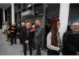 Indoctrinatie in de ZPAF-galerij