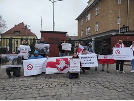 Białorusini w Szczecinie solidarni z polską Strażą Graniczną