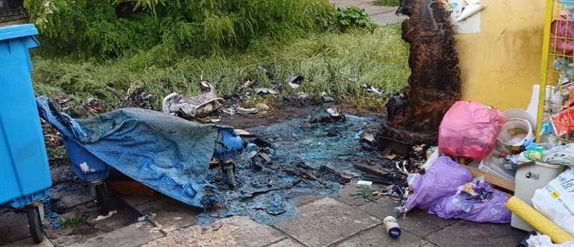 Spalili ponad 15 pojemników. W Stargardzie zatrzymano podpalaczy