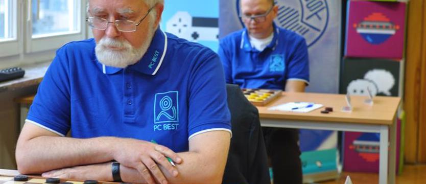 Warcaby. Rosja i Białoruś zawieszone