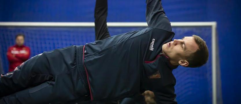 Piłka nożna. Pogoń z Grosickim, Ławą i Podobasem