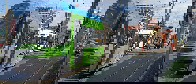 Wykolejenie tramwaju. Utrudnienia na Bramie Portowej