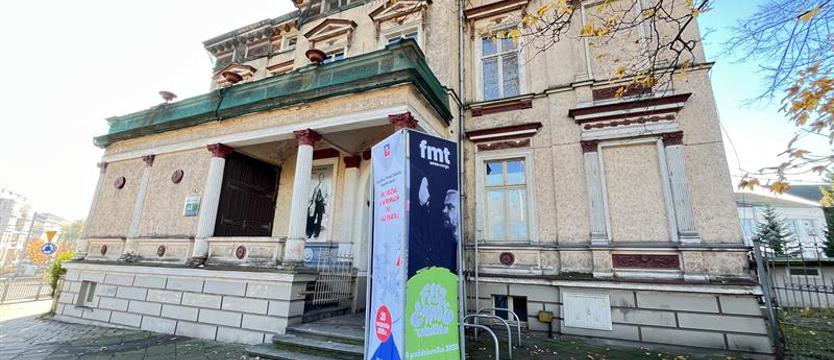 Zabytek w centrum Szczecina ulega degradacji. Przez długie lata była tu Szczecińska Agencja Artystyczna