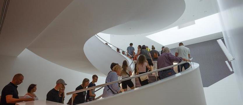 Zwiedzanie filharmonii. Oprowadzanie po wyjątkowym obiekcie