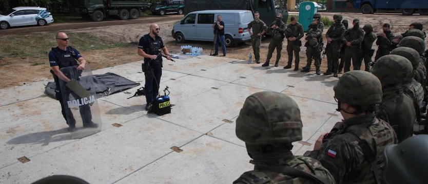 Alert RCB dla części Podlasia i Lubelszczyzny: zakaz przebywania w strefie przyległej do granicy z Białorusią