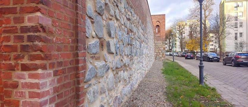 Obwarowania w Stargardzie odzyskują dawną świetność