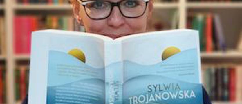 Łabędź na Dzień Kobiet. Spotkanie w DK Krzemień