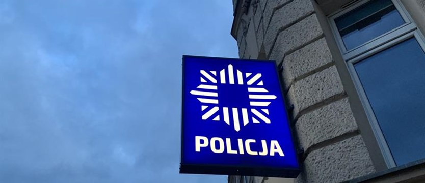 W komisariacie policji w Chojnie znaleziono granat