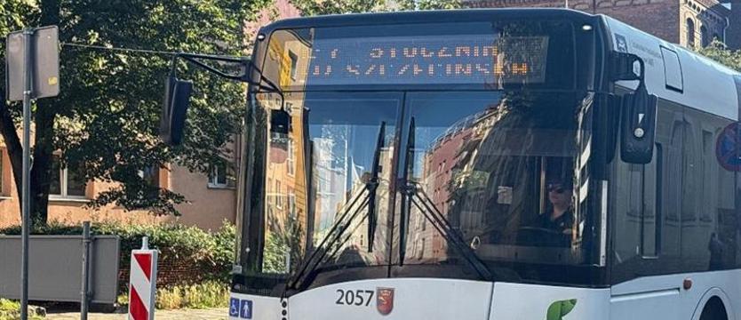 Ulica Emilii Plater zamknięta dla samochodów w kierunku stoczni