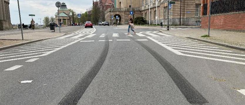 Nocne rajdy w centrum Szczecina. Rada osiedla zaprasza na spotkanie z drogówką