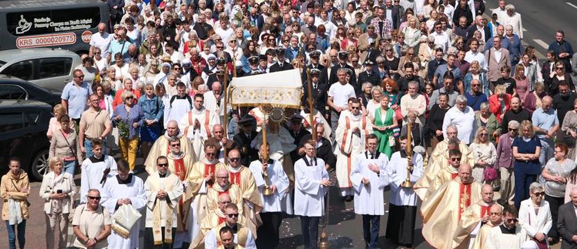 Procesja główna Bożego Ciała przeszła przez Szczecin
