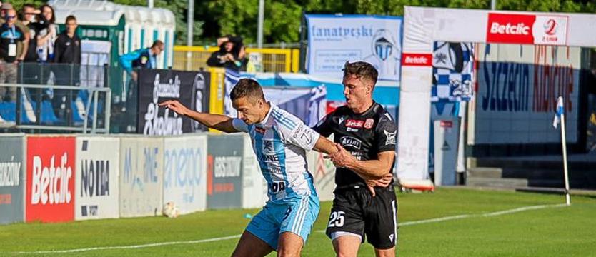 Piłka nożna. Zabrakło 4 minut do zwycięstwa Świtu...