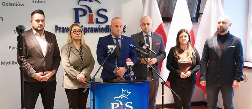 PiS przedstawia propozycję. Niższy VAT na opał, prąd i ciepło?