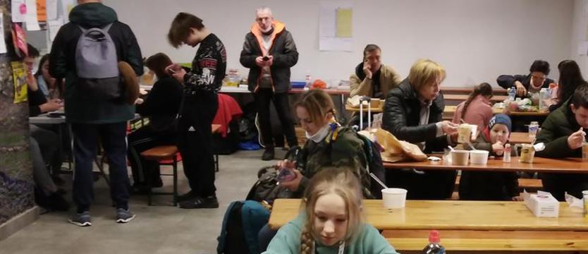 Ci, którzy pomogli Ukraińcom, dostaną świadczenia. W środę ruszyło przyjmowanie wniosków