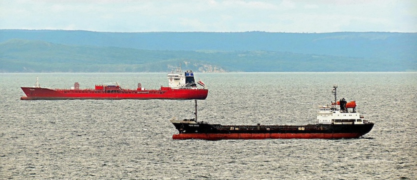 Kluczowy szlak morski. Cieśnina Ormuz ponownie otwarta