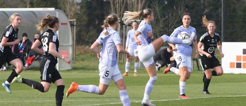 Piłka nożna. Szóstka kobiecej Pogoni na dobry początek