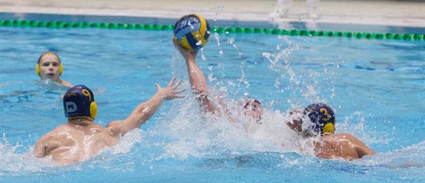 Piłka wodna. Arkonia Waterpolo na fali