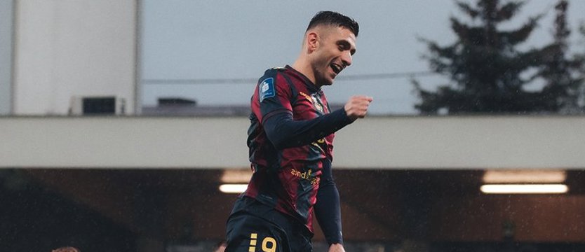 Piłka nożna. Pogoń wygrywa z Puszczą hokejowym wynikiem