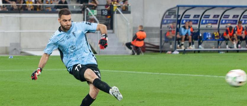 Piłka nożna. Cojocaru zaliczył lekki zjazd