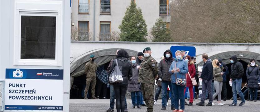 W 5 dni przy Jasnych Błoniach zaszczepiło się 3350 osób. Można jeszcze w czwartek