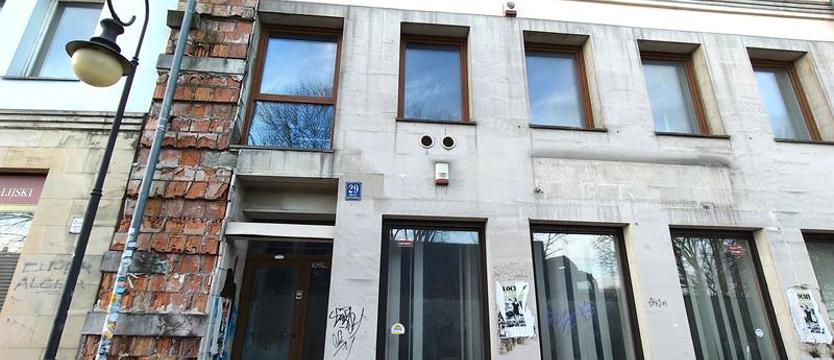 Za bezpieczeństwo przechodniów tylko trzymać kciuki?