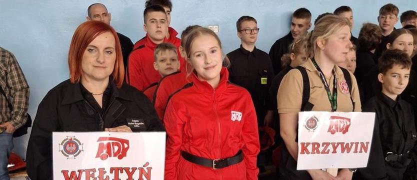 Młodzi strażacy w akcji