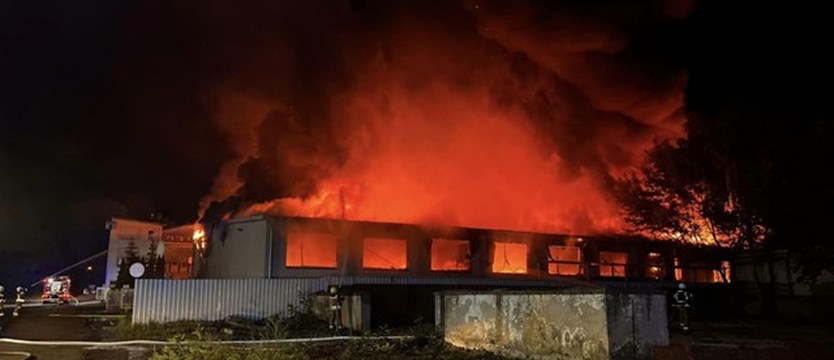 Pożar hali produkcyjnej w Stargardzie